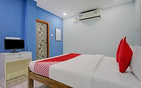 Oyo Flagship 80305 Sai Sakthi Residency Hotel Chennai India